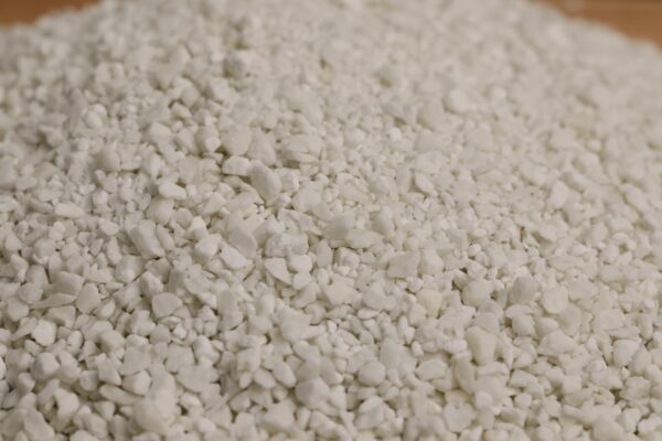 High Quality Natural Cassava Cat Litter - Image 2